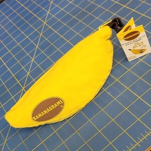 Bananagrams Yellow Banana Pouch New